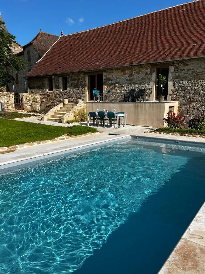 Vila La Grange De Mimi Fourmagnac